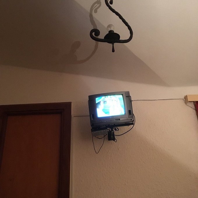 Todo listo bara ver el superclasico jujuu piedad chiqui tapia