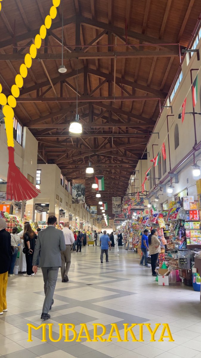 «مثل ما يمر الطيف في سجّة الساهين
تمر أجمل أحداث العمر دايمًا عجلة»🤍

😌 استراحة محارب