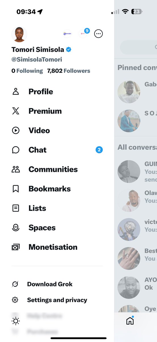 SimisolaTomori's tweet image. Why will anyone think of even stealing my account. 

Now I have to start following everyone back.

What kind of problem is this 🥺. 

This is unfair