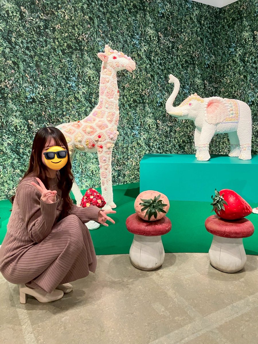 choco__USSS's tweet photo. お菓子の美術館に行ってきました🍬🍭🍫
ぜんぶお菓子で作られてて、とても可愛かったよ〜〜 https://t.co/iNTXxDOIth