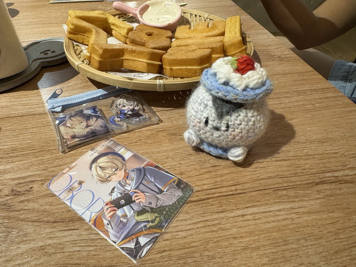 yugotp6m3bji4's tweet photo. Oboro生日快樂🎂
生日應援的鬆餅超好吃～
馬卡朧們都好熱情～

昨天沒發來補一下(///▽///)
#朧20歲歐它喔咩
#2025朧誕生日 https://t.co/XDWYaaQeJY