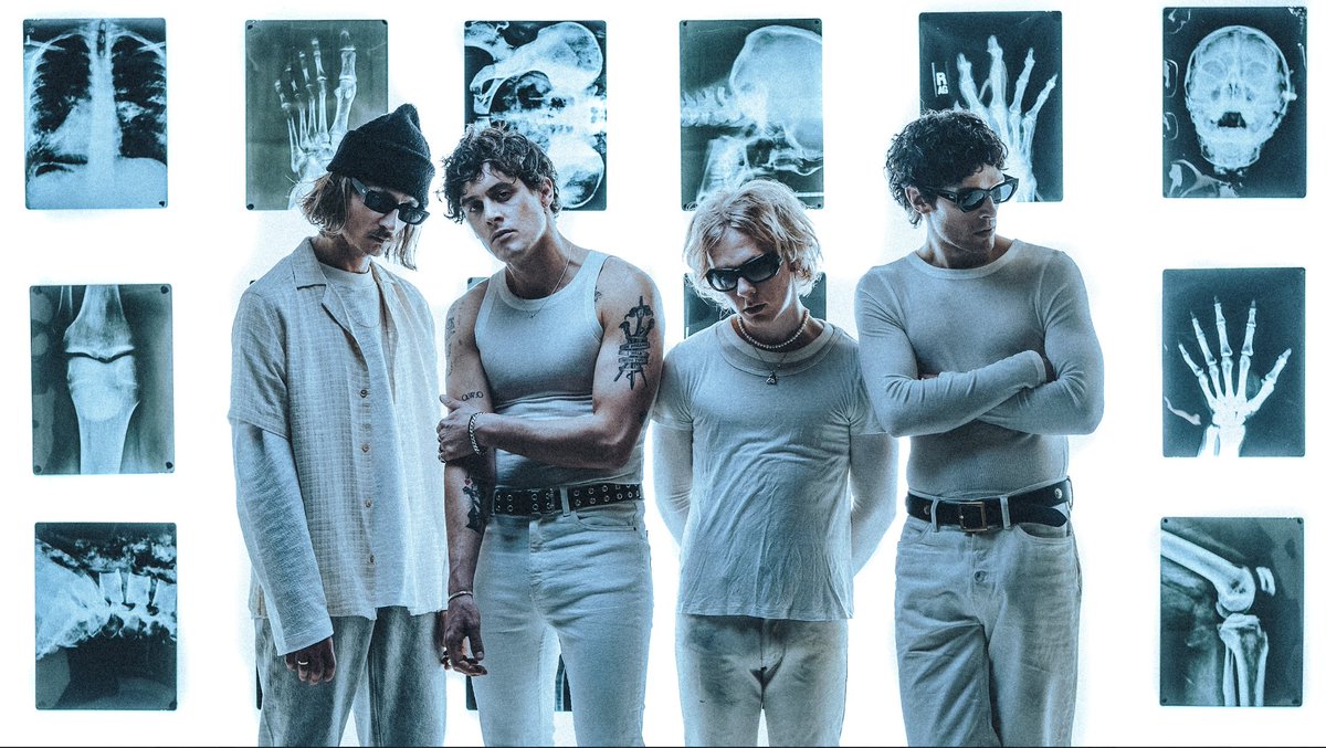 punkloid's tweet image. UKシーンの注目株”Leap”、デビューアルバム『Entropy』リリース! シングル「Do Or Die」も

punkloid.com/news/leap-entr…

この2年で驚異的な進化を遂げた新時代のバンド、#LEAP 。デビュー作は世界で話題となっている。