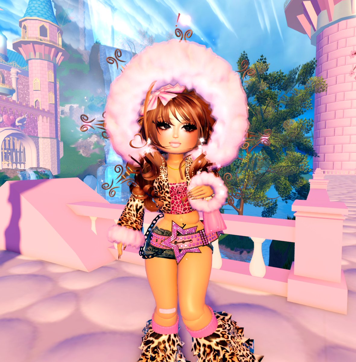 Gyaru 🩷 - #royalehigh <a href="/RoyaleHighValks/">Royale High ✨</a> #RHTC