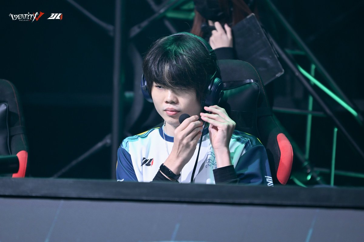 IdentityVChamp's tweet photo. #第五人格IJL
Passions for V · 2025 Fall🍁
レギュラーシーズンDay6
現場写真

ZETA
AWG

Live Now↓
https://t.co/maTnf8f0HJ

#2025秋季IJL
#第五人格
#IdentityV https://t.co/FRwNMrUfpa
