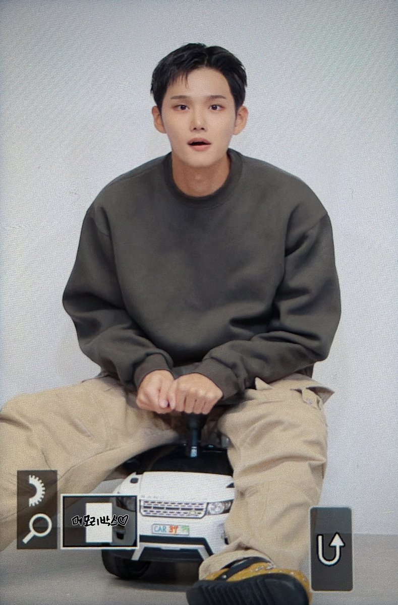 memorybox226's tweet photo. 🤍🤍🤍

251109
#CIX #씨아이엑스 #승훈 #Seunghun #memory_always_love https://t.co/quCnWsdCGM