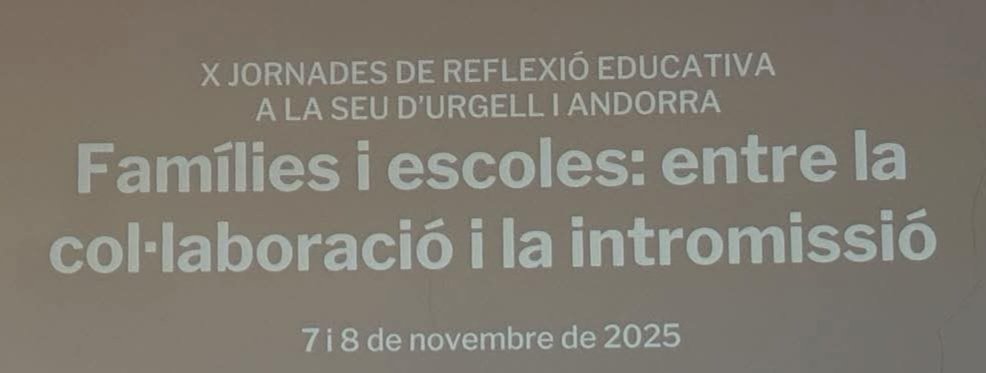 Hauriem de fer més jornades compartides famílies i escola: escoltem, compartim i aproximem. Anem de la ma per l.educació dels infants i adolescents <a href="/cdlcat/">Col·legi de docents</a> <a href="/educaciocat/">Educació</a> <a href="/consorciedubcn/">Consorci d'Educació</a> <a href="/FEAEC/">FEAEC</a> @