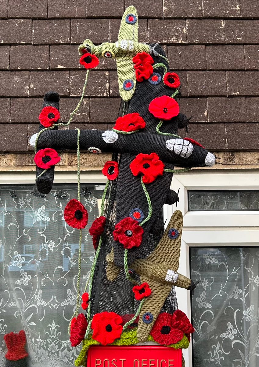 Caroline tweet media