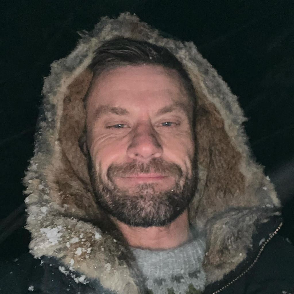 D6409james's tweet image. #NewProfilePic