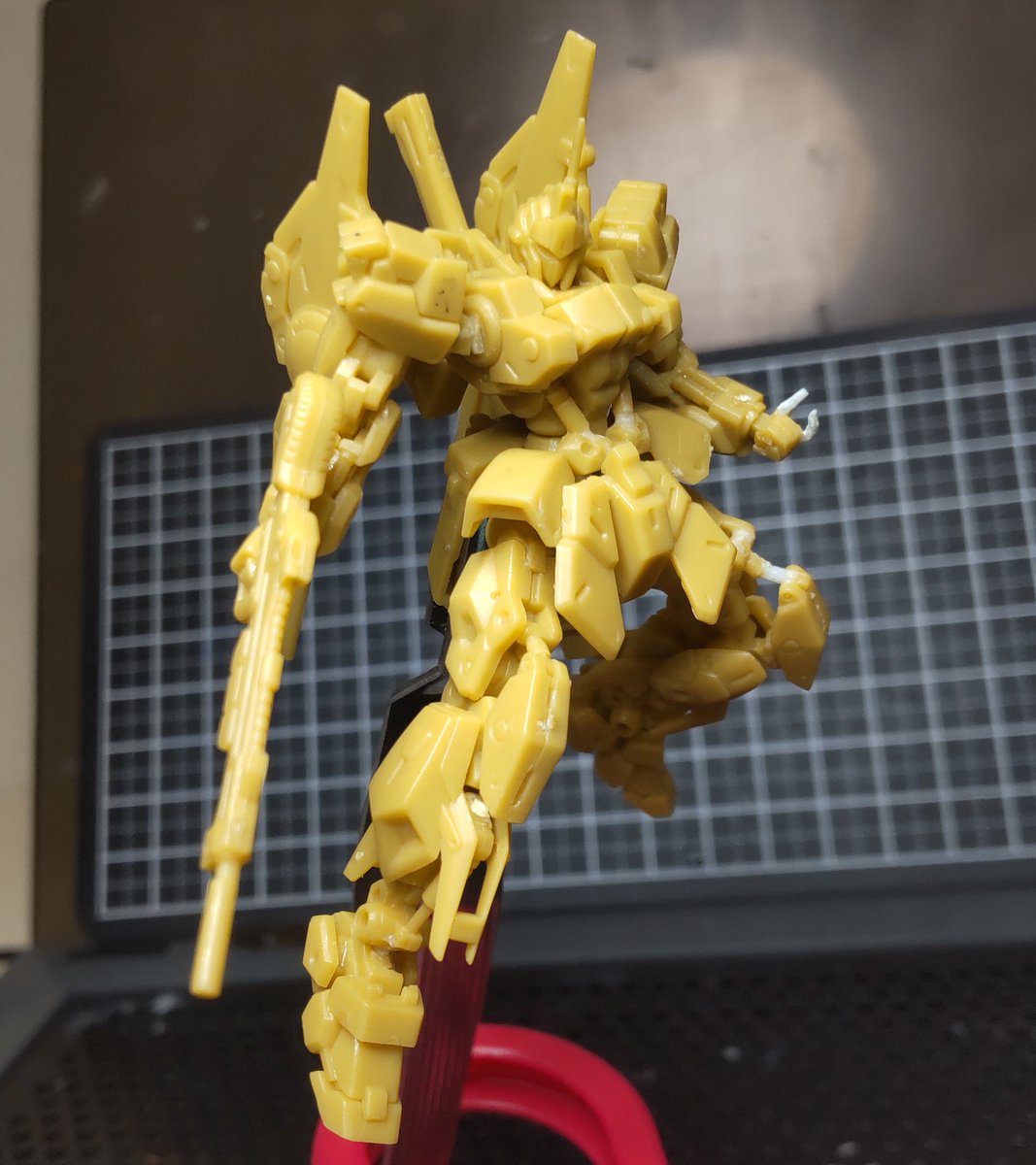 これは、コカポジ（股間ポジション）をイジって、ちょっとカッコ良くなったウチのザンダクロス

#ガンダムアーティファクト #ガンプラ
#ガンプラ好きと繋がりたい