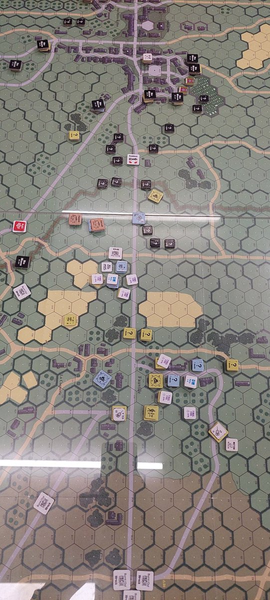 superjavore's tweet image. ASL Final turno 3 Drop zone St mère Eglise CG1 Escenario 3 y último. Los americanos siguen atascados en el sur del pueblo.