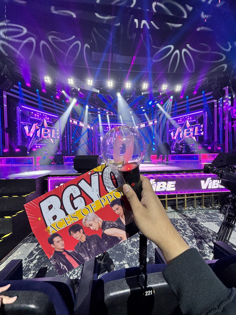 Xianbright_'s tweet image. Let’s go boys!!! 

#BGYO #VibePH