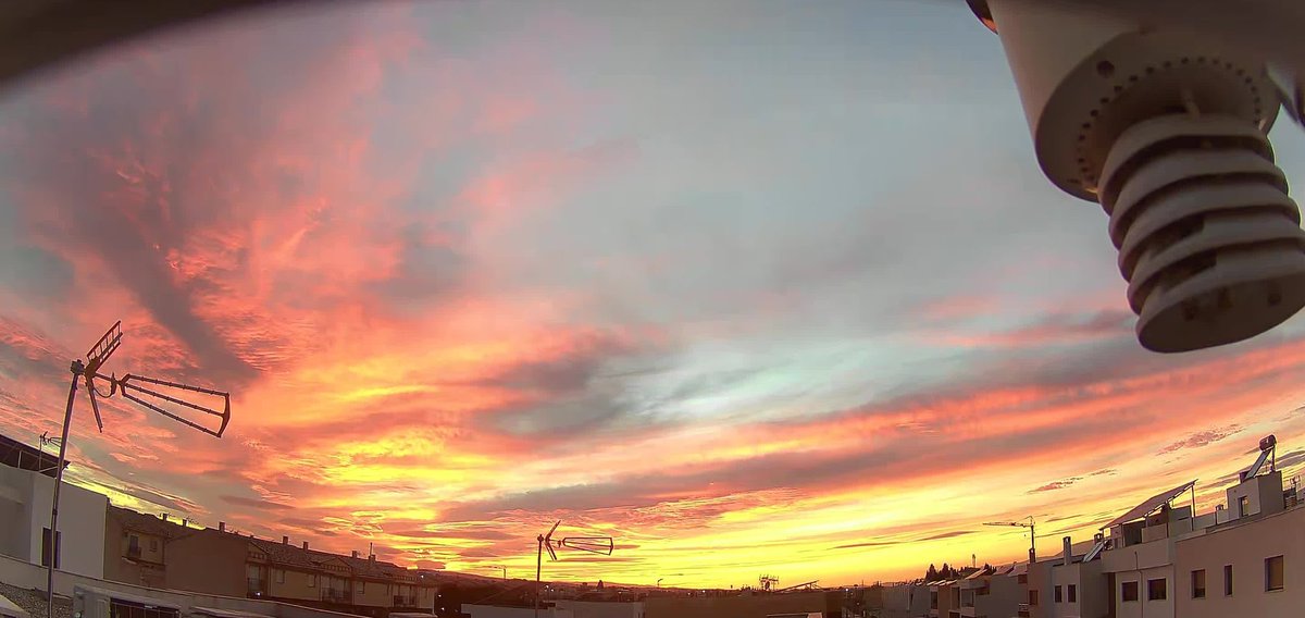 meteogranada59 tweet media