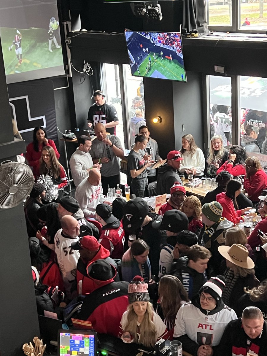 Maggi Peran tweet media