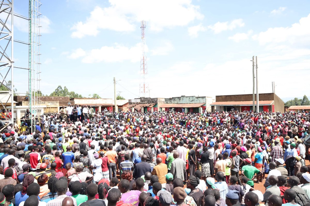 DAP_Kenya's tweet photo. Deputy Party Leader @GeorgeNatembeya and Senator @DrBKhalwale leading campaigns for our Malava Parliamentary aspirant Seth Panyako in Lukume and Malava Kabras areas. Panyako presents the new hope, renaissance and paradigm shift for Mulembe nation.
#MwamkoMpya https://t.co/m7aWifuZOa