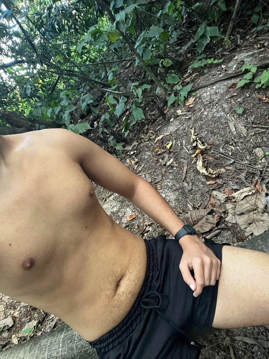 Sábado de aventuras na trilha da matinha... 🌿👀🔥🥾

#chudai #pegacao #brotheragem