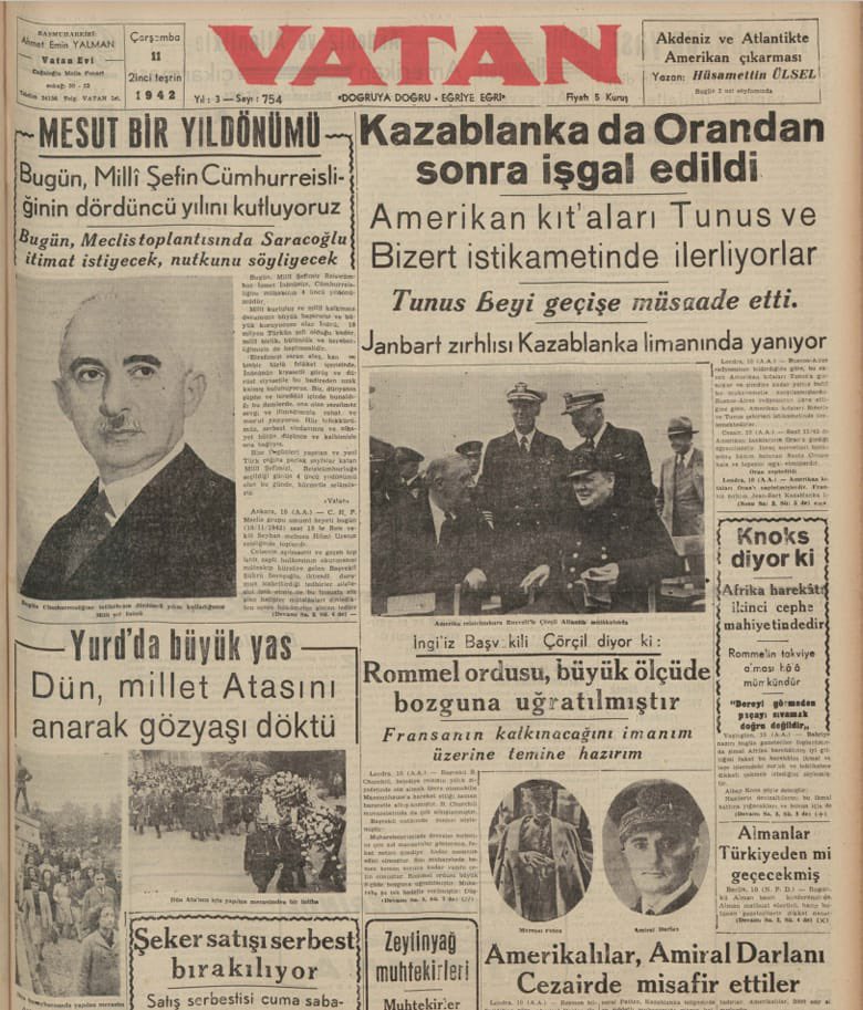 eafyoncu's tweet photo. 1940-1950 ARASI 10 KASIMLAR 'MİLLİ MATEM', 11 KASIMLAR ‘MESUT BİR YILDÖNÜMÜ’ OLDU

Atatürk’ün 10 Kasım 1938’de ölümü bütün Türkiye’de büyük bir üzüntüye sebep oldu. 11 Kasım’da İsmet İnönü cumhurbaşkanlığına seçildi. 1939’dan itibaren 10 Kasımlar büyük üzüntü ile anıldı. 1940’tan itibaren ise 10 Kasımlar milli matem olarak anılırken, 11 Kasımlar İsmet İnönü’nün cumhurbaşkanı seçilmesinden dolayı ‘Mesut Bir Yıldönümü’ olarak kutlanmaya başlandı.

https://t.co/dpAdqB8cdU