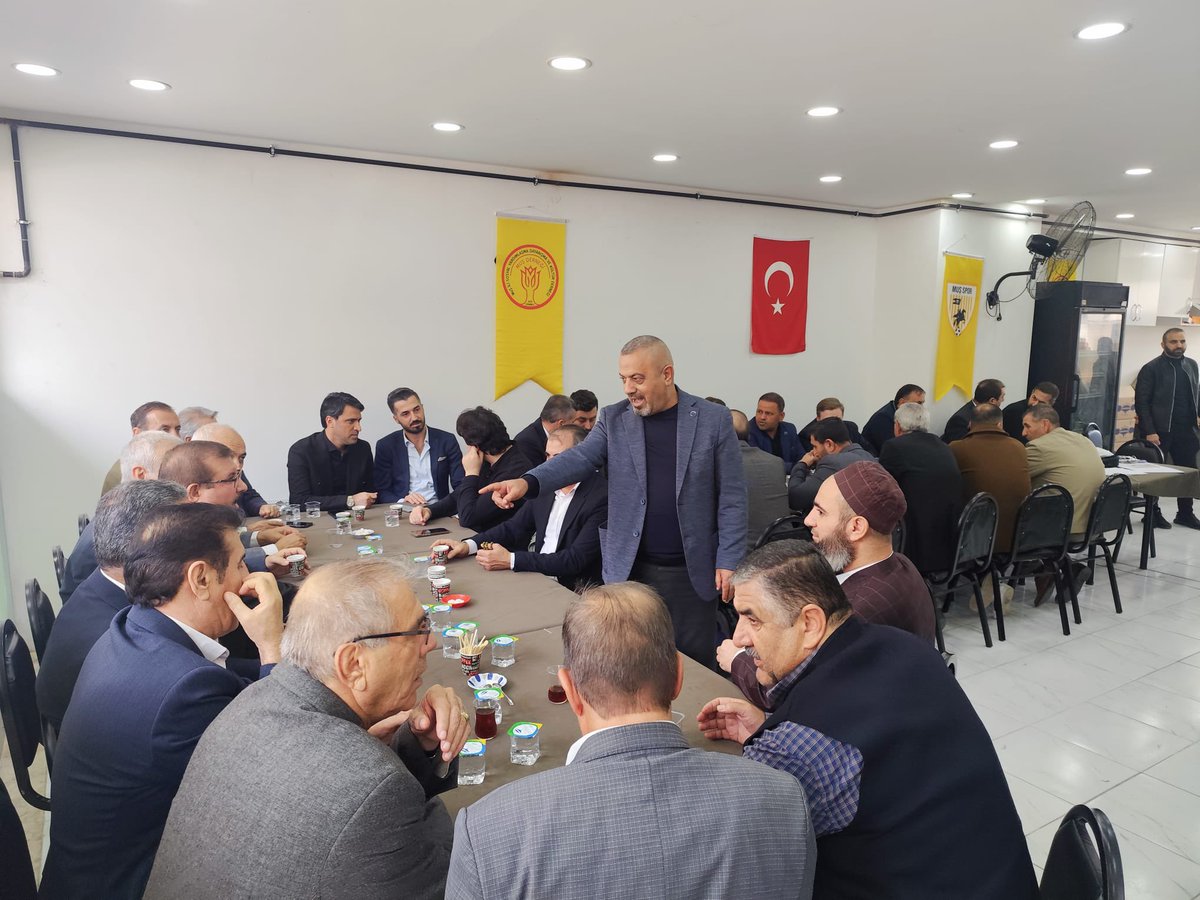 devran_kenc's tweet image. Partimizin temsiliyeti adına bugün Esenyurt‘ta bulunan Muş ili derneğinin açılışına Esenyurt ilçe başkanımız Sayın Ömer Karahan’la birlikte adına katılım gösterdik katıldık
@devapartisi @istanbuldadeva