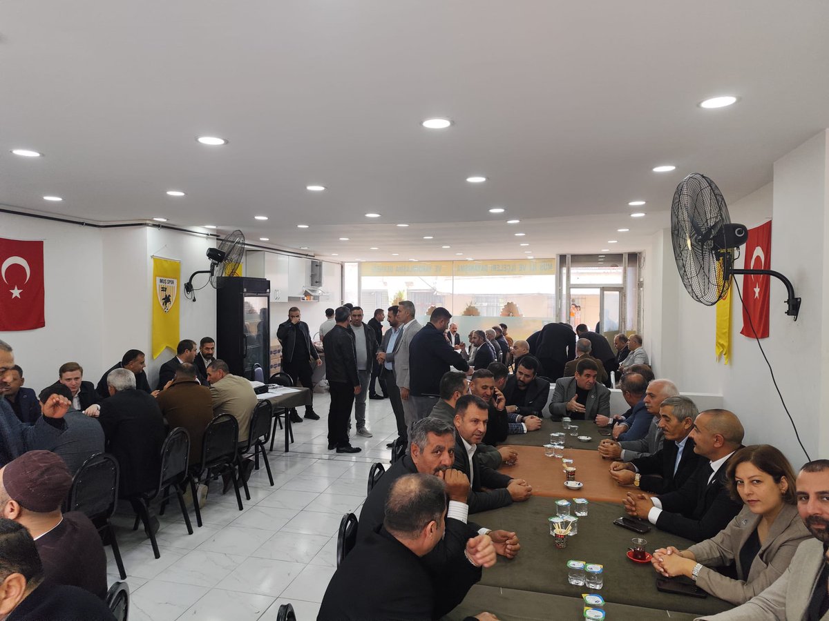 devran_kenc's tweet image. Partimizin temsiliyeti adına bugün Esenyurt‘ta bulunan Muş ili derneğinin açılışına Esenyurt ilçe başkanımız Sayın Ömer Karahan’la birlikte adına katılım gösterdik katıldık
@devapartisi @istanbuldadeva