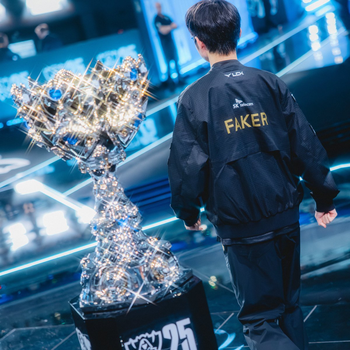 제발데발제발제발제발제발 승패패승승
제발제발제방제방제방베방ㅂ제발제발제 발 티원파이팅 제발요.... 제발꼭