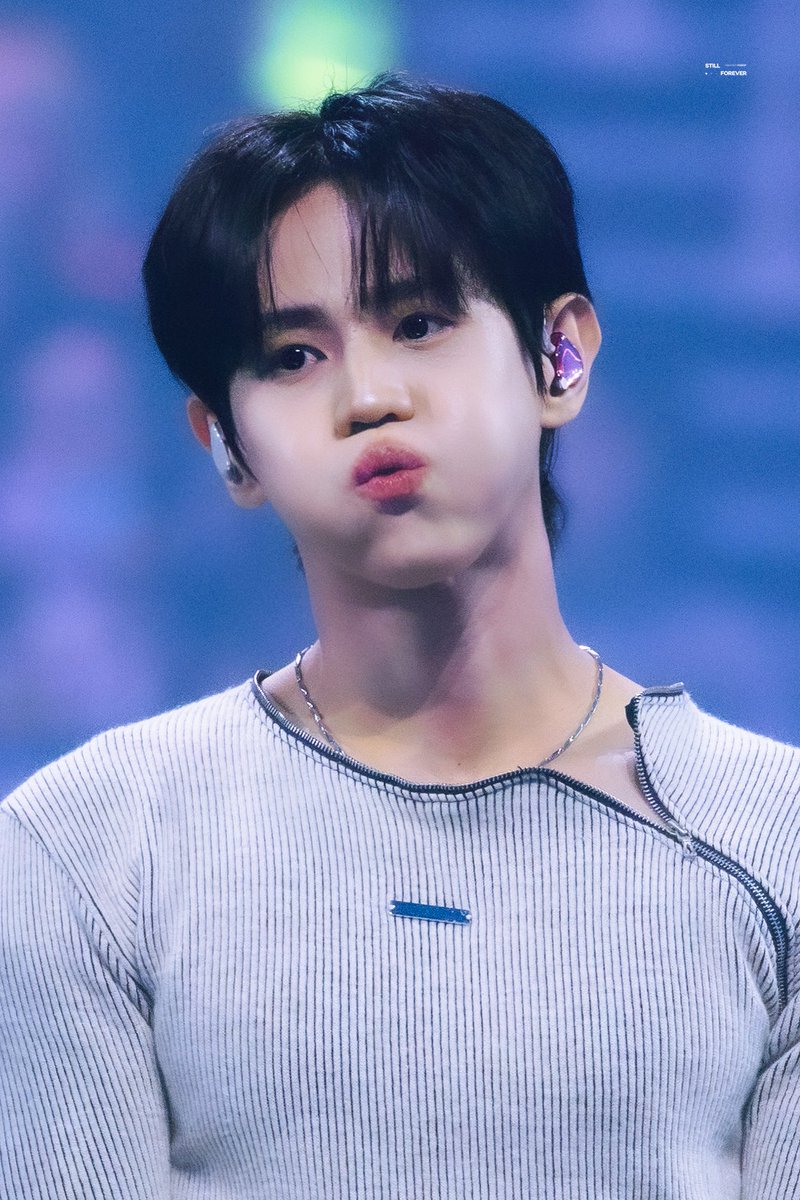 stillforever_ys's tweet image. 251108 스카이페스티벌

춉💋

#하이라이트 #HIGHLIGHT
#비스트 #BEAST
#요섭 #양요섭 #YOSEOP