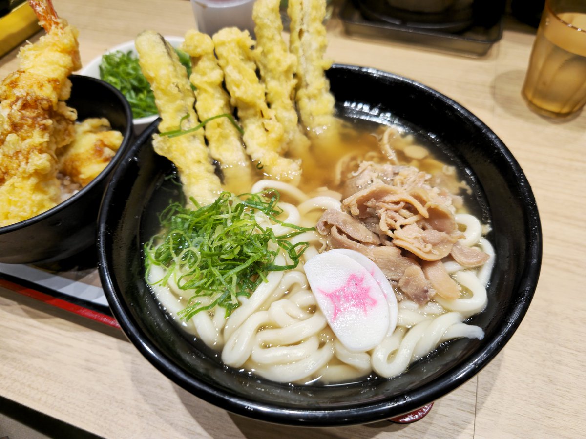 boc___ray's tweet photo. 資さんうどん八木店
初来店✊
美味すぎ！！リピート確定💯
ほんとっっっに出汁が美味いよ…😭
#資さんうどん八木店 https://t.co/Y2tAfYvJpV
