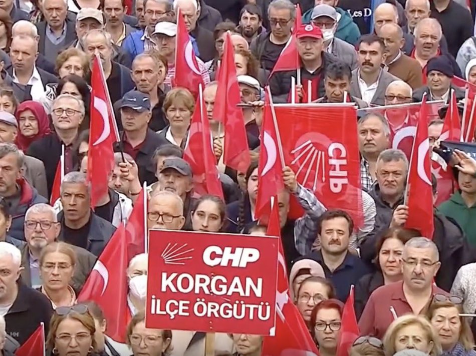 Kanada, CHP üyesi olmayı baskı altında bir kimlik olarak kabul etmeye ve iltica başvurusunda bir kriter olarak değerlendirmeye başladı. 

(Sedat Bozkurt)