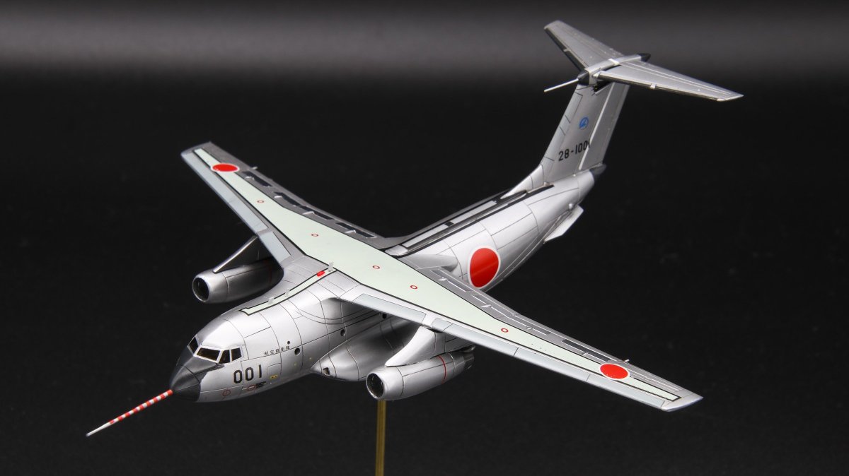 #お前が作った飛行機魅せろ