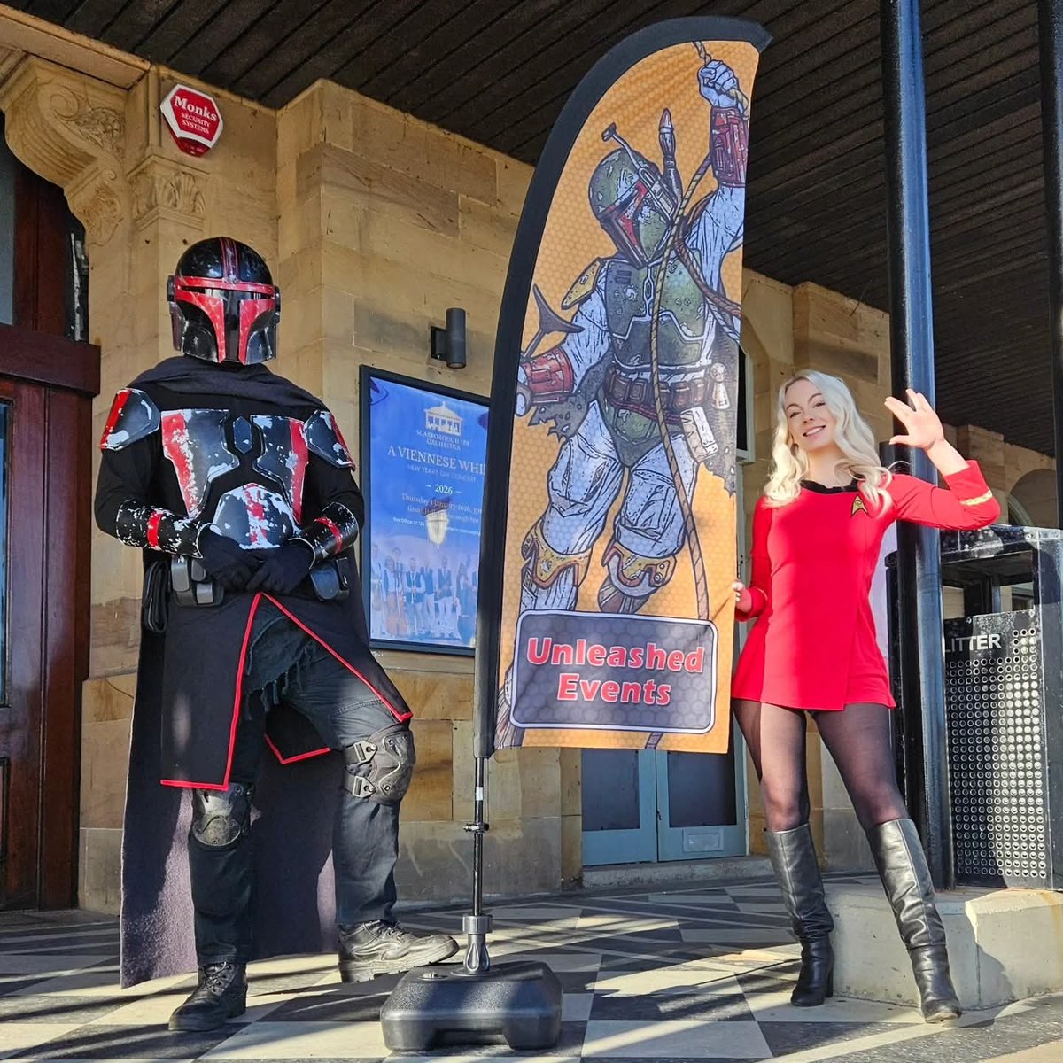 its_chloehill's tweet image. Unleashed Events SCARBOROUGH is in full swing!! 🖖 #comiccon #cosplay #startrek #starwars #Doctorwho