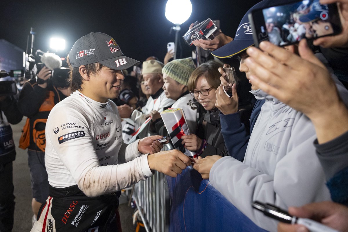 Finished #RallyJapan.
I'm disappointed that we were not able to take our best results. We’ll come back stronger.

#ラリージャパン を終えました。
スーパーサンデーも1ループ目までトップで折り返したのですが、2ループ目は降ったり止んだりする雨に翻弄されました…