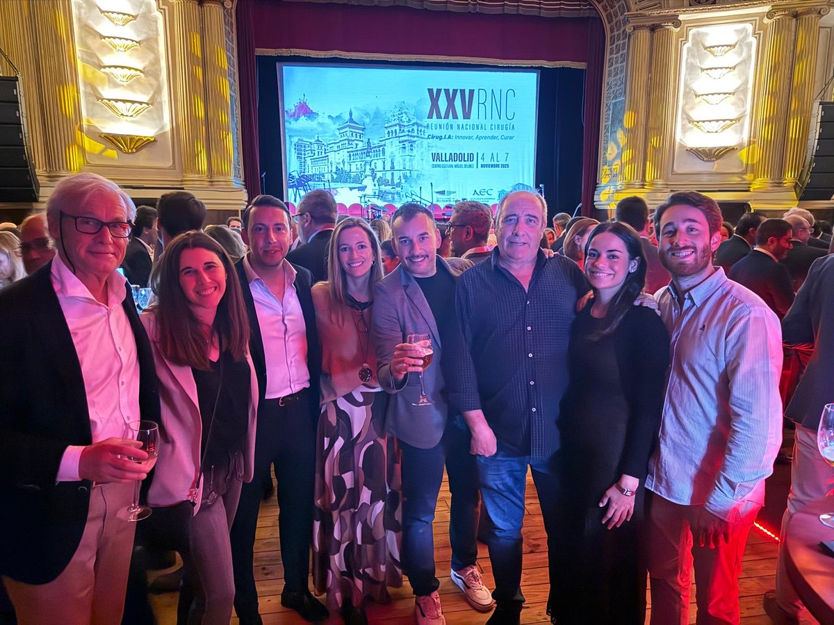 Débora Acín Gándara tweet media