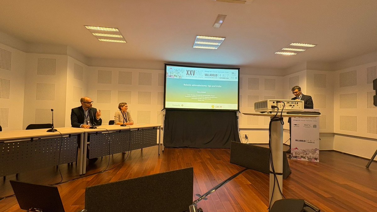 Débora Acín Gándara tweet media