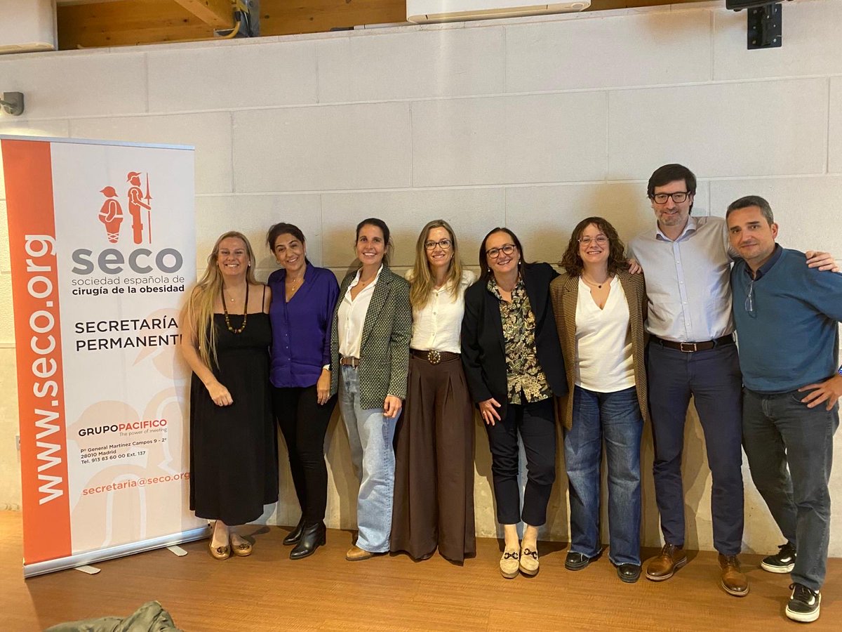 Débora Acín Gándara tweet media