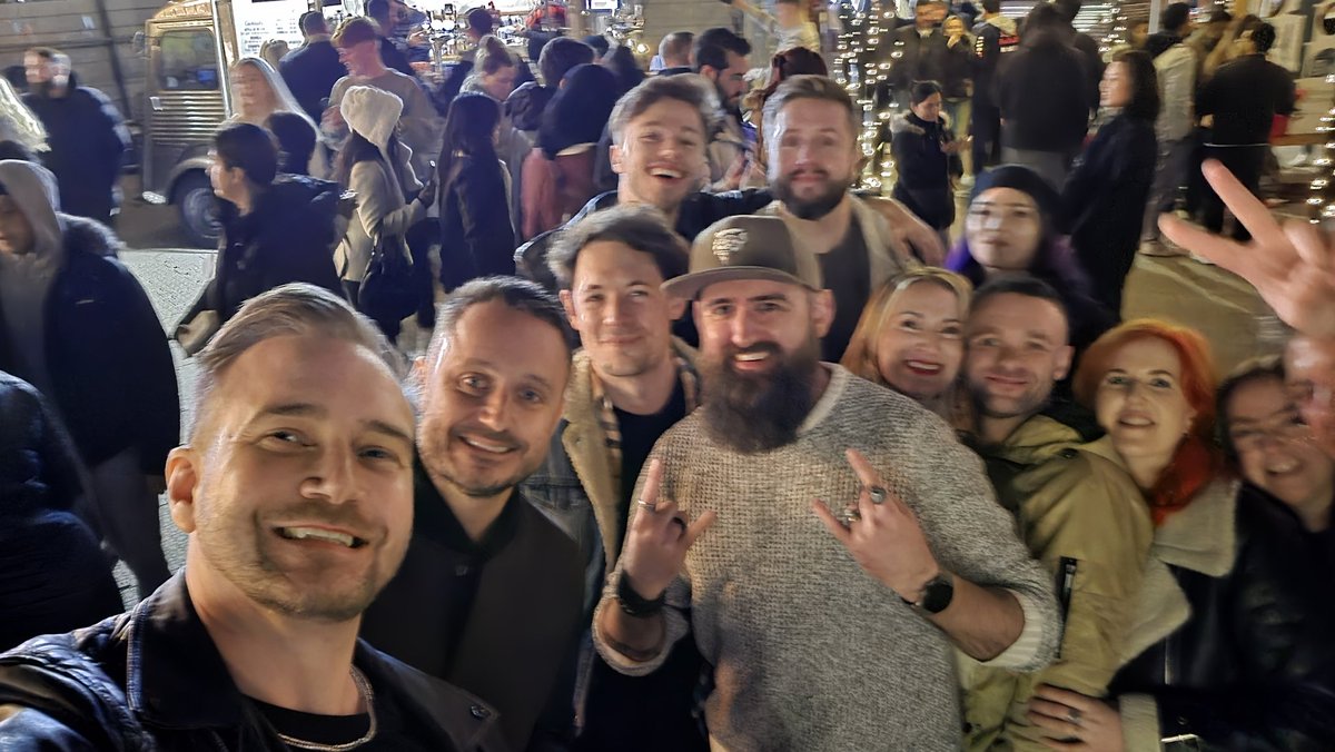 BehavingBeardly tweet media