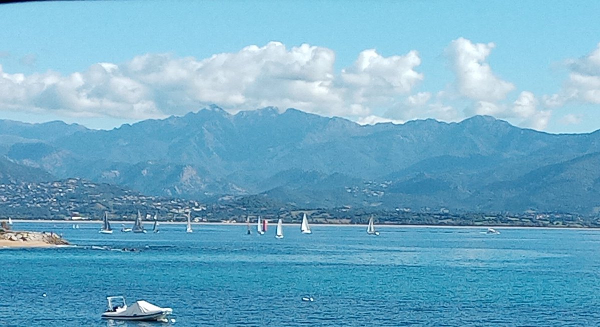 😍❤️ Golfe d'Ajaccio, dimanche 9 Novembre , bon dimanche à toutes et à tous 🙏