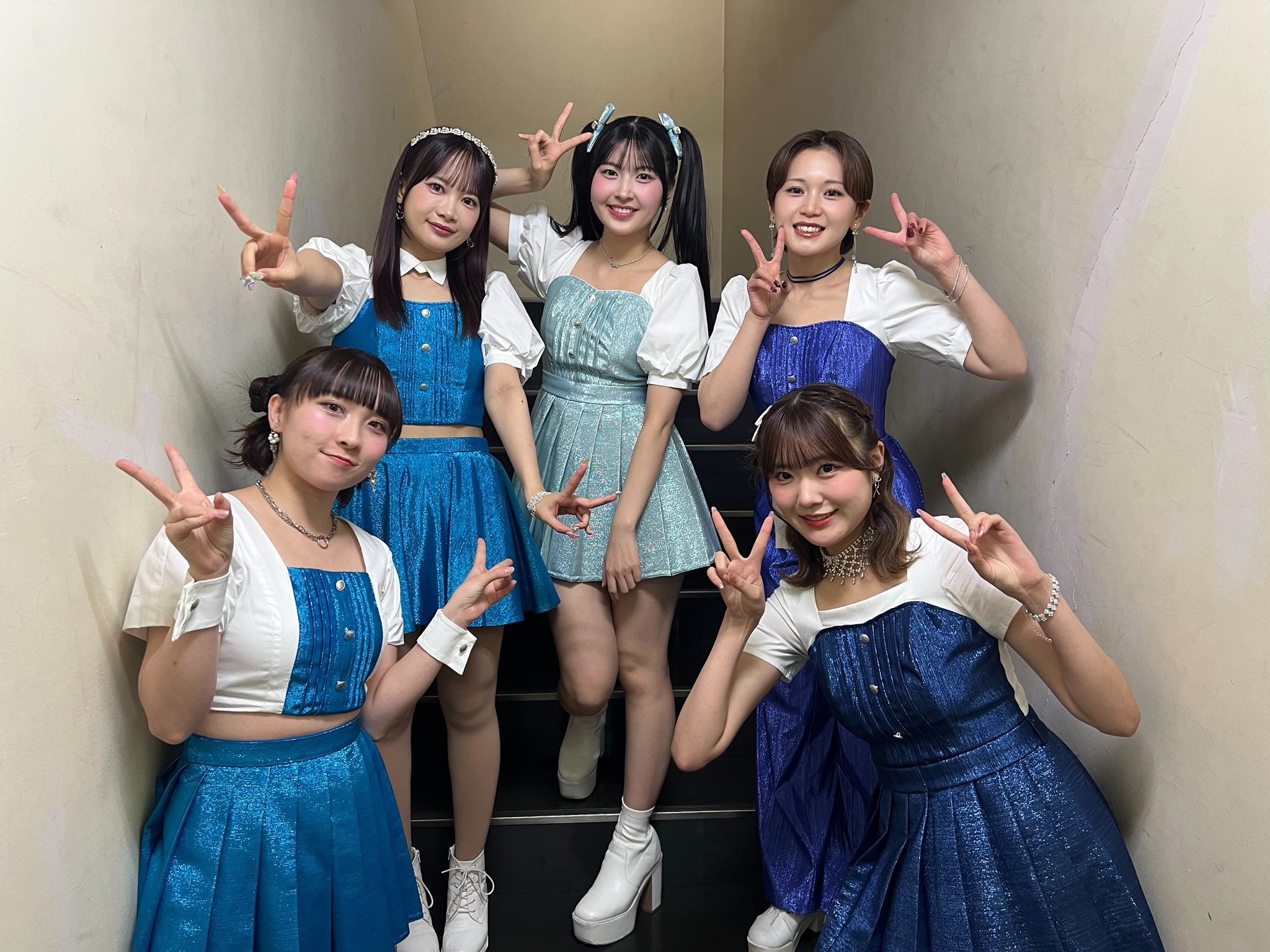 G5Tsh3raAAAqlvX?format=jpg&name=large