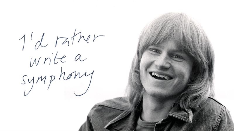 Sveriges Radios Symfoniorkester hyllar Ted Gärdestad i tre konserter under mars 2026 - det år han skulle ha fyllt 70 år. På scenen står Ellen Krauss, Seinabo Sey, Niklas Strömstedt och Ted Gärdestads dotter Sara Zacharias. #kulturarv