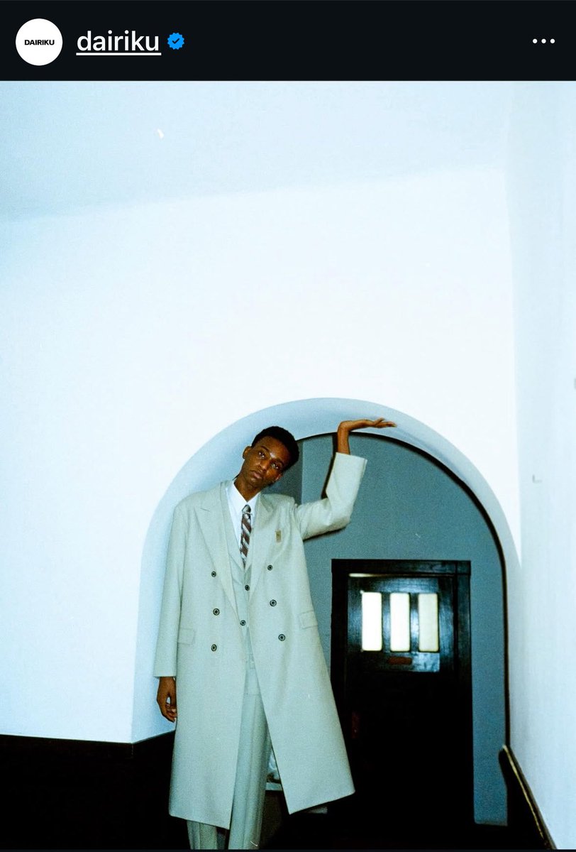 ダイリク着てるモハメドさんかっこええな