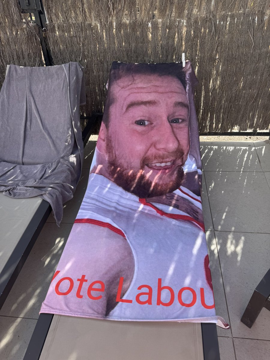 Dave tweet media