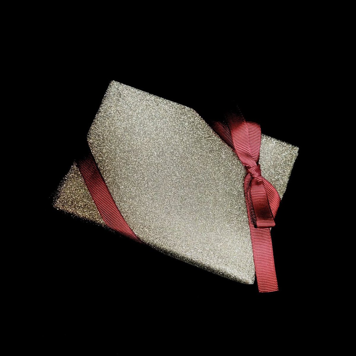 📦10日間【毎日】プレゼント企画📦

あと3日間で4周年がくる…

【応募条件】
✅いいね＆リポスト＆フォロー

【〆切】
11月12日0:00

🎁No.3を1名様に【無双箱】
#毎日プレ企画