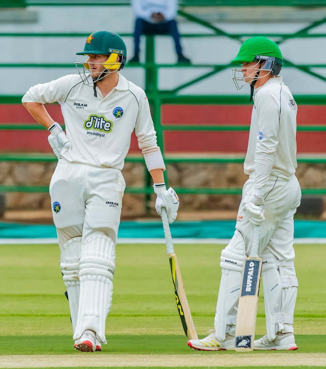 That's the 50-run partnership between Brian Bennett (32*) and Matthew Welch (23*) 🤝

📝 t.ly/wPBAO

#LoganCup #4DayMatch #TSKvMOU
