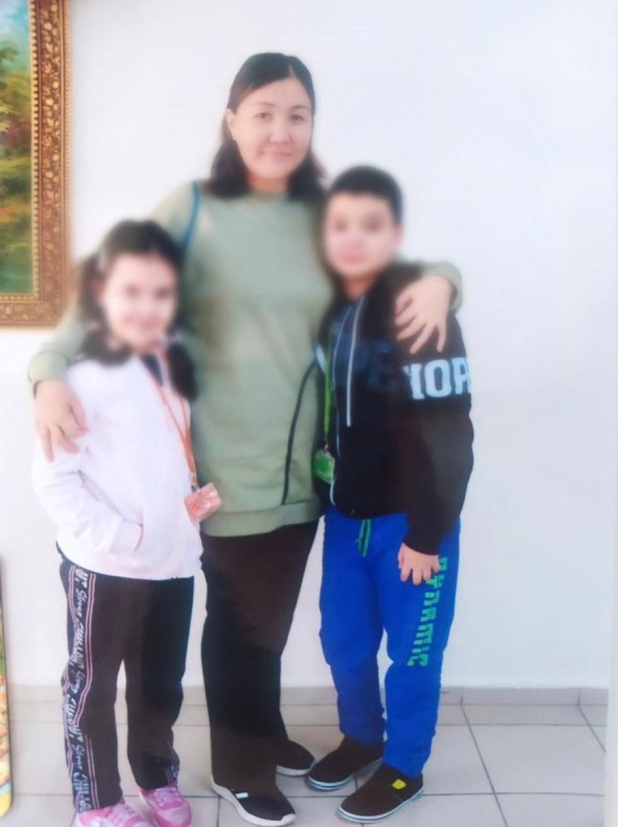 TutsakBebekler's tweet photo. 33 aydır tutuklu olan İki çocuk annesi Yazgül Dural, hidrosefali hastası. Beynindeki sıvı nedeniyle denge kaybı, şiddetli baş ağrıları ve kusma yaşamasına rağmen cezaevinde.Hasta insanların yeri cezaevi değildir.
@Kadavist https://t.co/SHSLkusVey