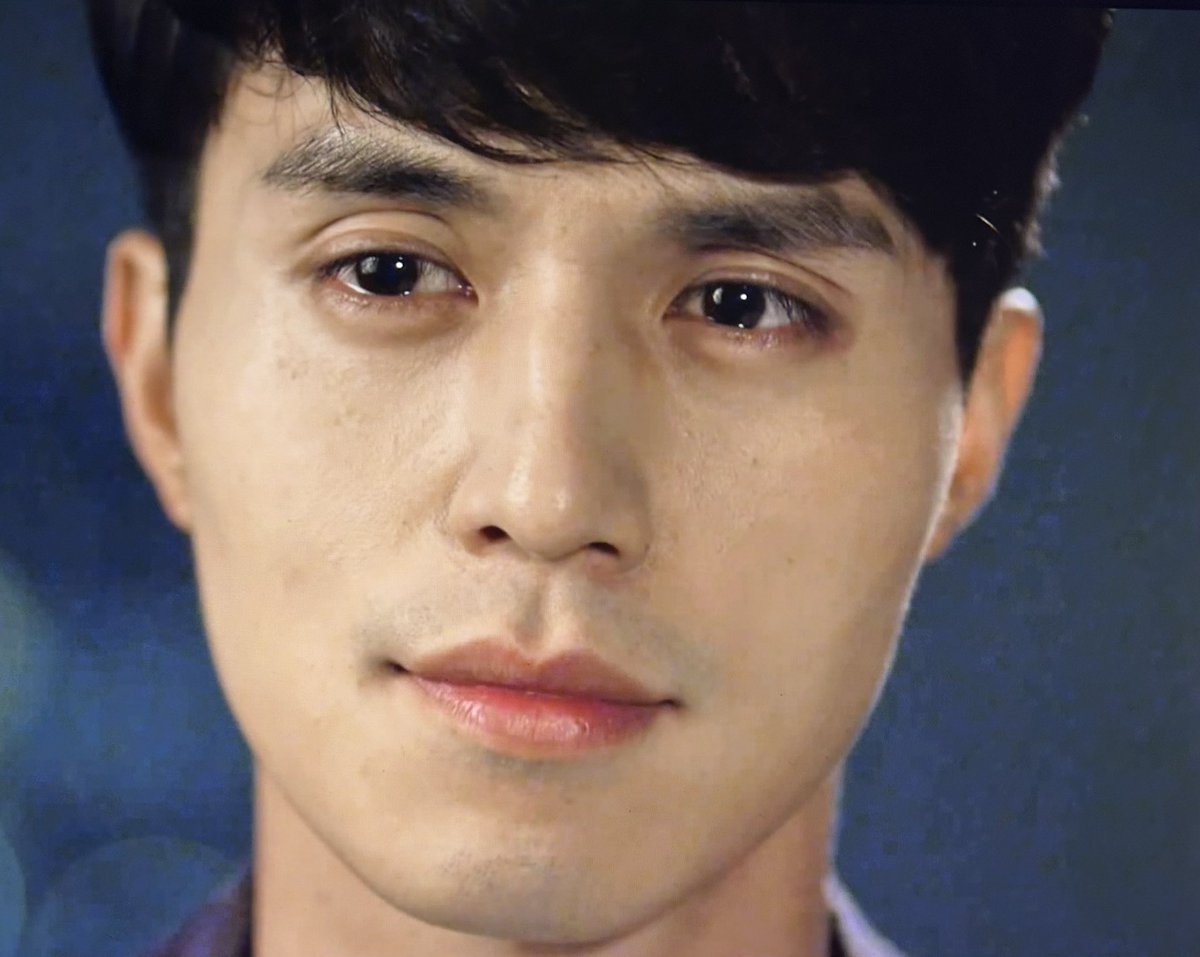litongshulove's tweet photo. Joo Hong-Bin at the moment he fell in love #blademan #LeeDongWook https://t.co/rgcxlQDaXL