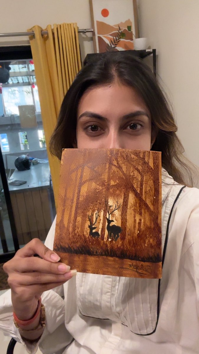 jigyasa_0203's tweet image. Tried coffee painting for the first time ☕🎨
Never knew caffeine could look this pretty.
#community #art #Coffee #sundayvibes
#weekend