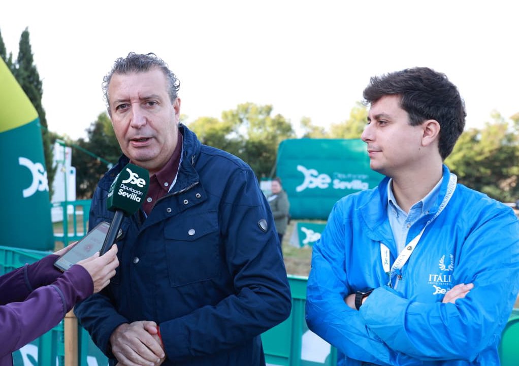 Fiesta del deporte en el Cross de Itálica, en Santiponce, que cumple 43 ediciones con récord de participación, superando los 6.000 atletas.

Gran Circuito del Conjunto Arqueológico que conjuga ocio, patrimonio, deporte base y deporte de élite.

Felicitaciones a todos los