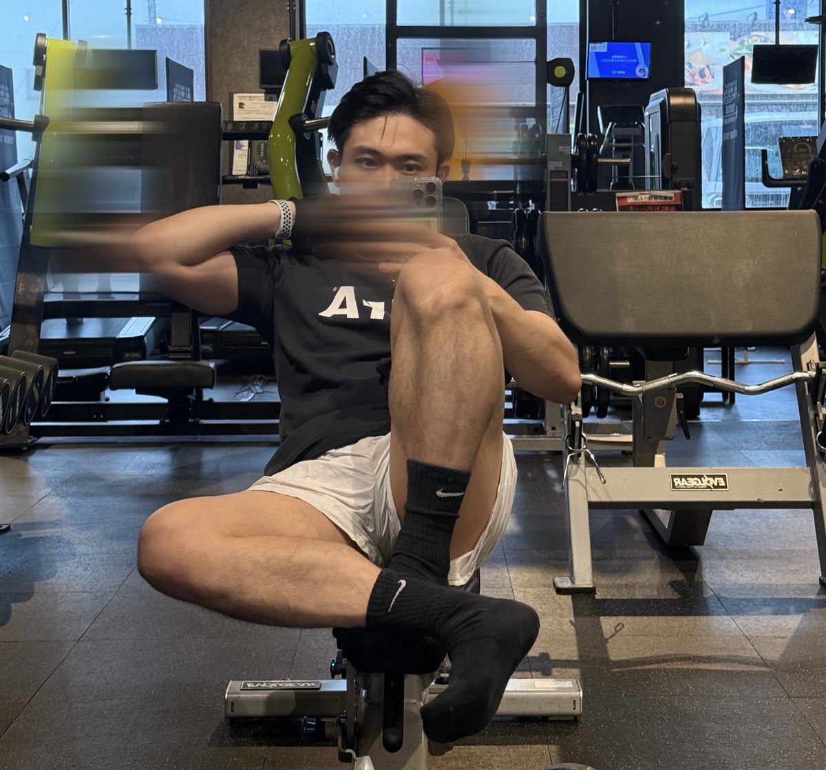 ジムおわ
FIFA Tシャツ着てたからか
体育大生にサッカー部ですか？
って声掛けられたけど
陰キャすぎてキョドってしまった🤦‍♂️