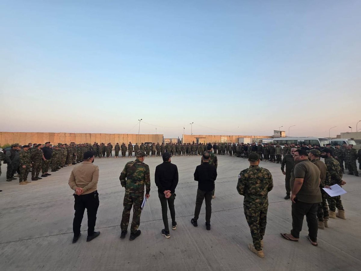 المشاركة بالانتخابات مو مجرد ورقة بصندوق هي موقف وقرار بأن العراق يستحق الأفضل

#سأنتخب_الصادقون
#انتخبوا_٢٠٢_الصادقون
#عراق_قوي
#مشاركون_بأمر_المرجعية