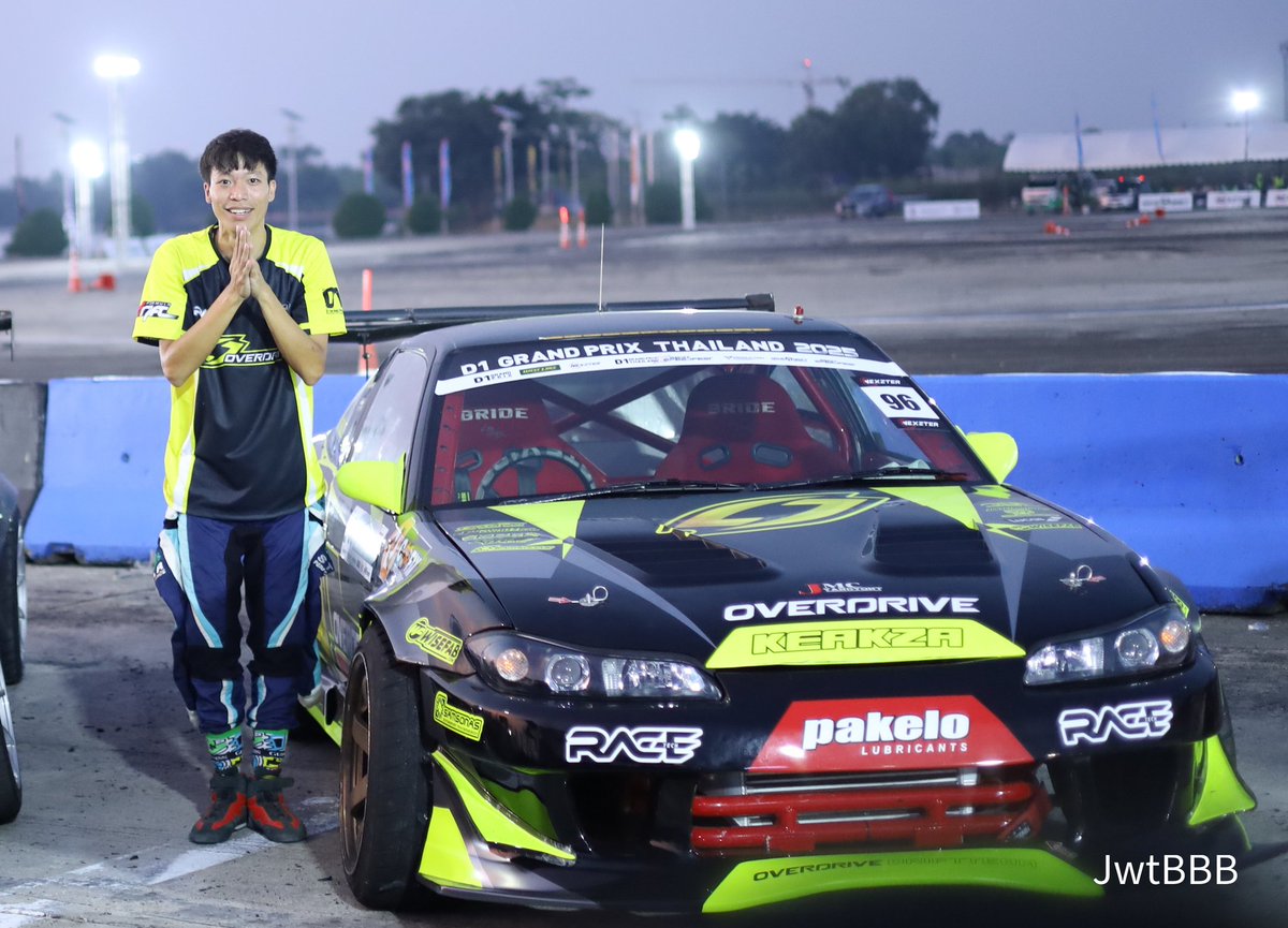 JwtBBB's tweet image. วันนี้เป็นอีกประสบการณ์นึงที่สนุกมากก ได้ชมดริฟแบบกรี๊ดจนแสบคอ ได้เจอนักดริฟที่ชื่นชอบ และได้ดูน้องบิวขับด้วย ทุกคนสุดยอดมากๆ 🫶🫶

D1 IMPACT SPEED FEST

#TaxiDriftWithBuild
#BuildJakapan 
@JakeB4rever