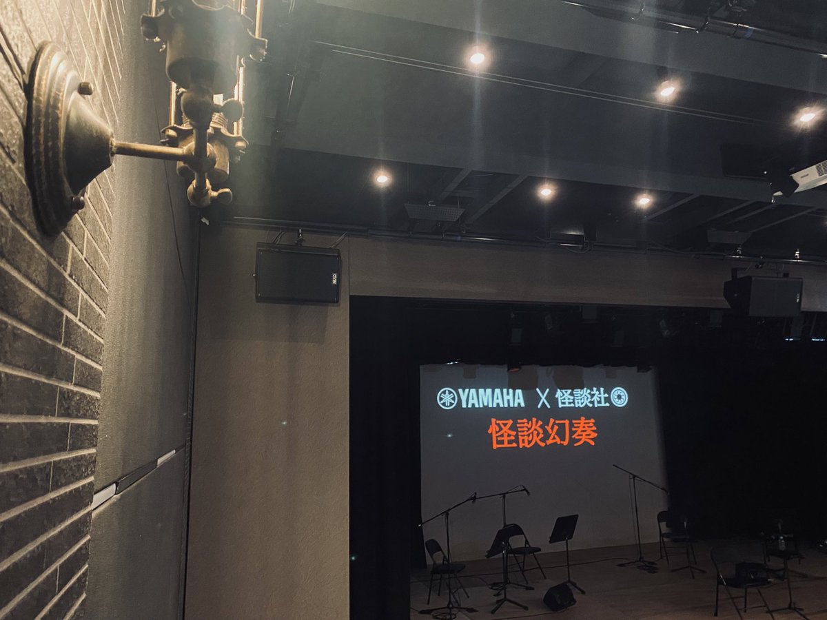 アート・デザイン・音楽 COBPEMEHHbIE rPABEPbI MOCKBbI アート・デザイン・音楽 COBPEMEHHbIE rPABEPbI MOCKBbI テクノ・伝統