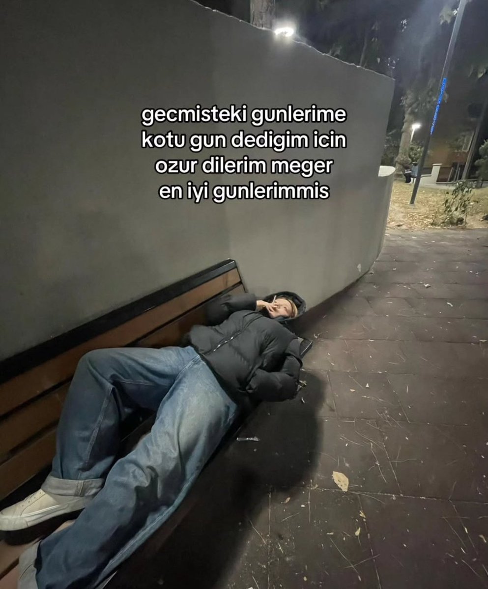 sinem (@kimbusnem) on Twitter photo 