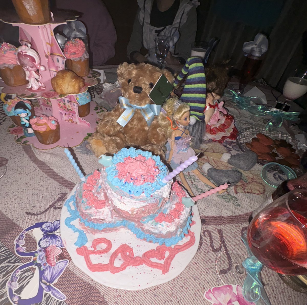 at0lier's tweet image. TOO MUCH LOVE AND TOO MUCH CELEBRATION TO MYSELF 🩷🩷🩷

#BDparty #spatialdesign